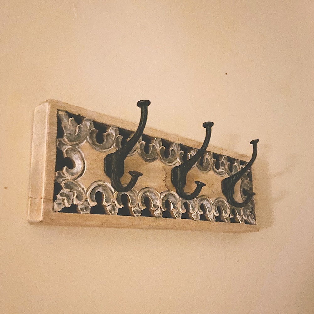Wall Hanger